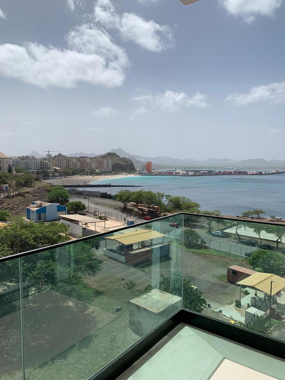Apartamento Deluxe Santa Filomena Mindelo Luaran gambar